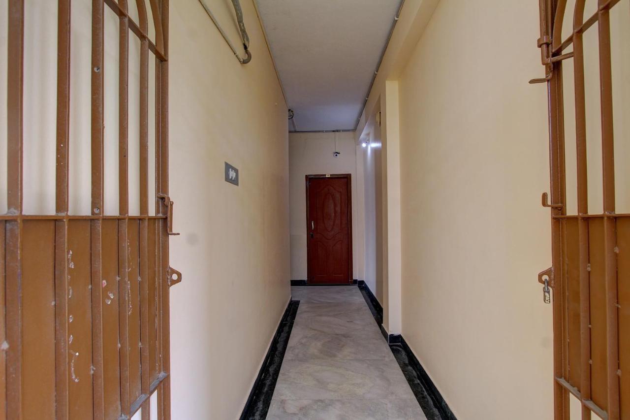 Oyo 38664 Rt Residency Hotel Golden Rock Exterior photo